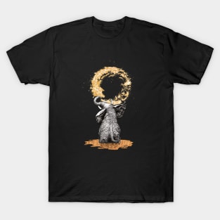 Guardian elephant of circle of life T-Shirt